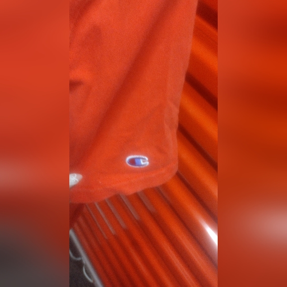 Throwback champion Tee - Picture 2 of 6